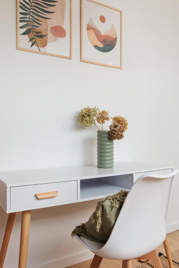 Pastel Grove - By Upstairs Appartamento Cracovia